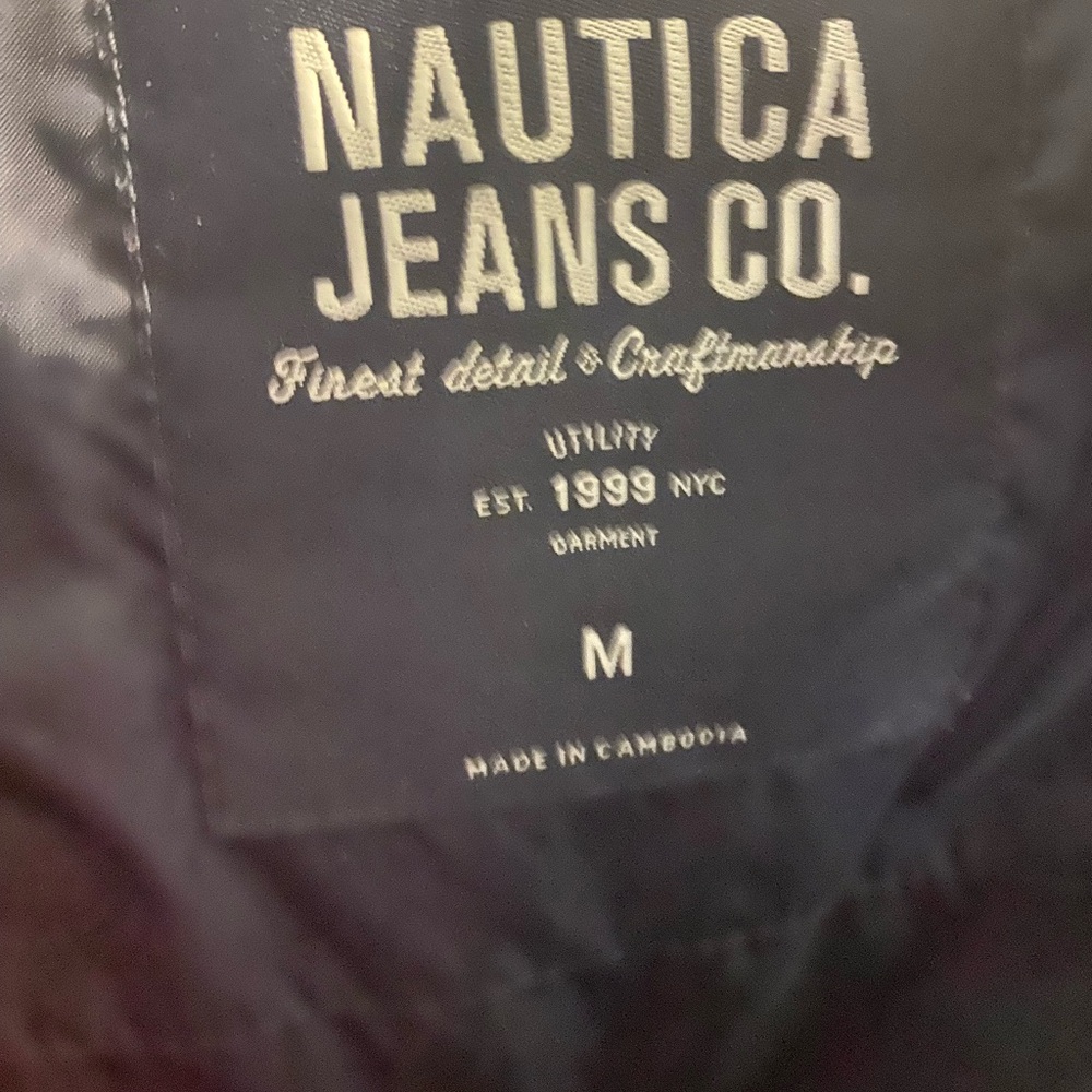 🚚 Nautica Red Puffer Vest - Picture 6 of 7